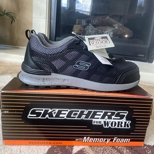 Sketchers For Work with Memory Foam
